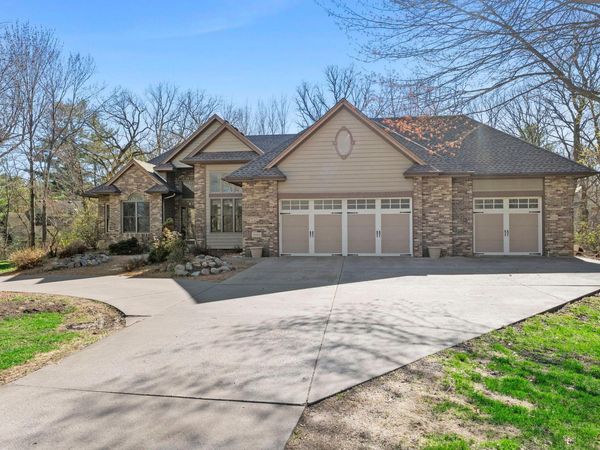 38168 Egret Way, North Branch, MN 55056