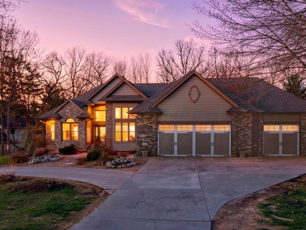 38168 Egret Way, North Branch, MN 55056