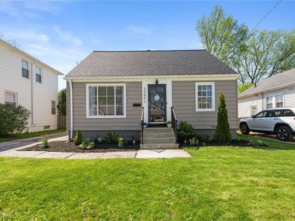 20893 Belvidere Avenue , Fairview Park, OH 44126