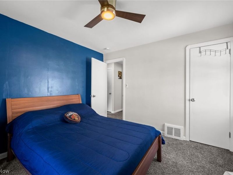 20893 Belvidere Avenue, Fairview Park, OH 44126 Photo 16