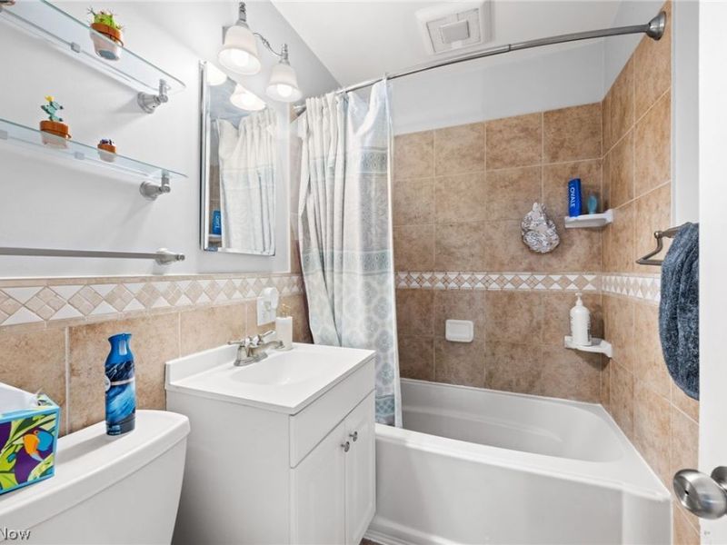 20893 Belvidere Avenue, Fairview Park, OH 44126 Photo 19