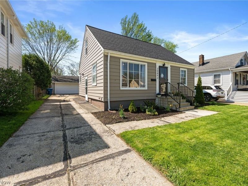 20893 Belvidere Avenue, Fairview Park, OH 44126 Photo 3