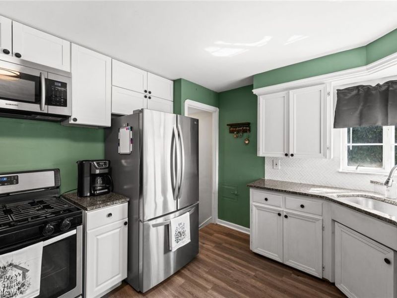 20893 Belvidere Avenue, Fairview Park, OH 44126 Photo 8