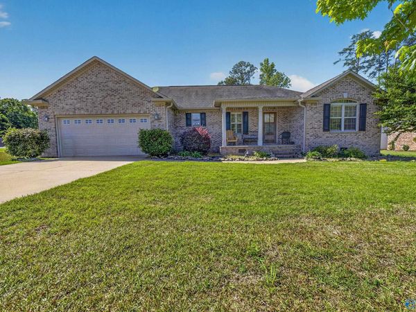 694 Pine Haven Road, Gadsden, AL 35901