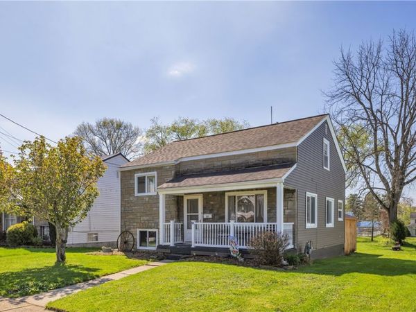 221 E Metzger Ave, Butler, PA 16001