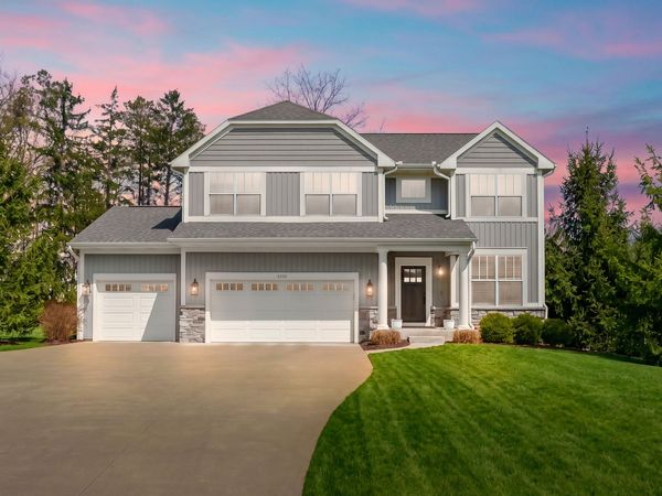 6200 Mcgillicuddy Lane, Portage, MI 49024