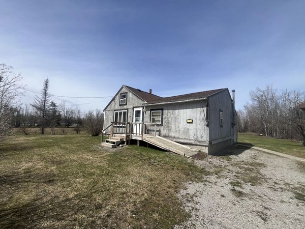 11492 Maple Lane Road, Posen, MI 49776