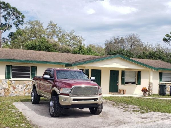 802 N Lake Drive, Unit B, Fort Pierce, FL 34982