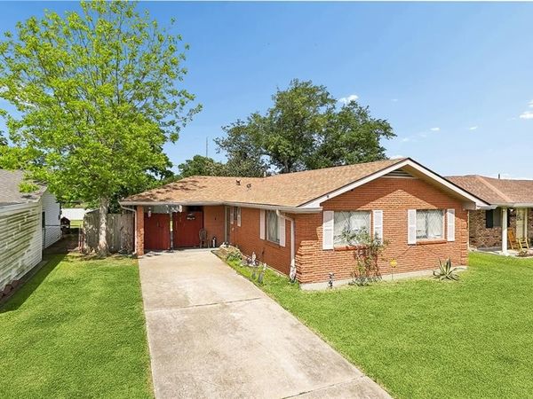 1652 HOPE Drive , Marrero, LA 70072