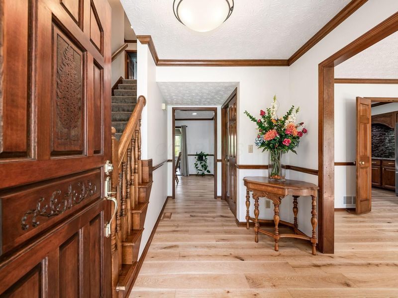 8867 Belisle Court, Dublin, OH 43017 Photo 3