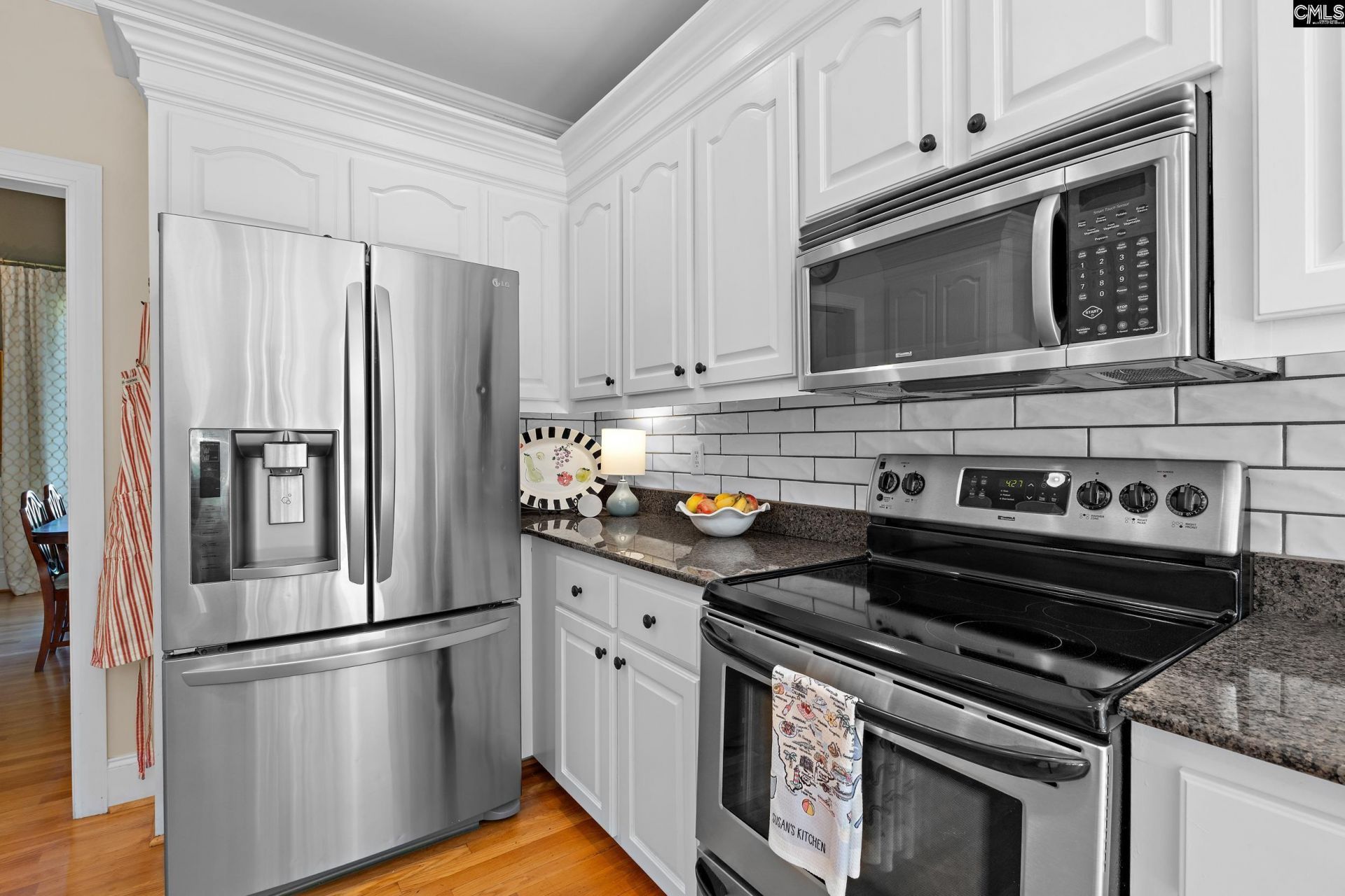 923 Seabrook Court  Photo 13