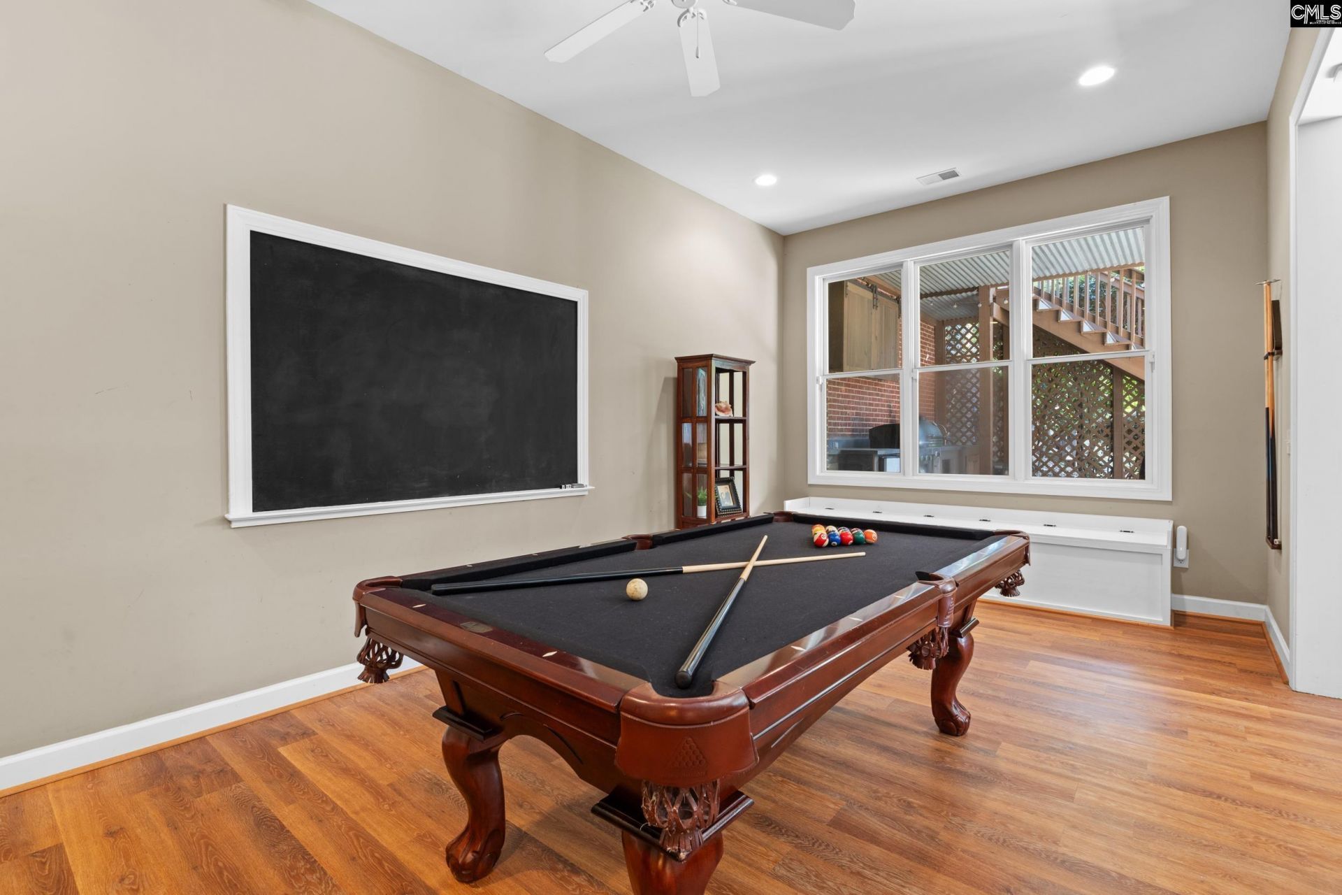 923 Seabrook Court  Photo 37