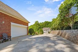 923 Seabrook Court  photo 4