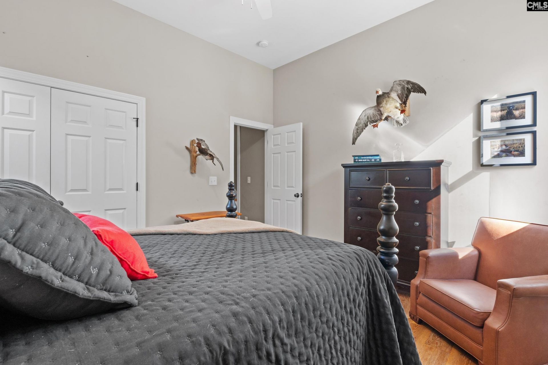 923 Seabrook Court  Photo 44