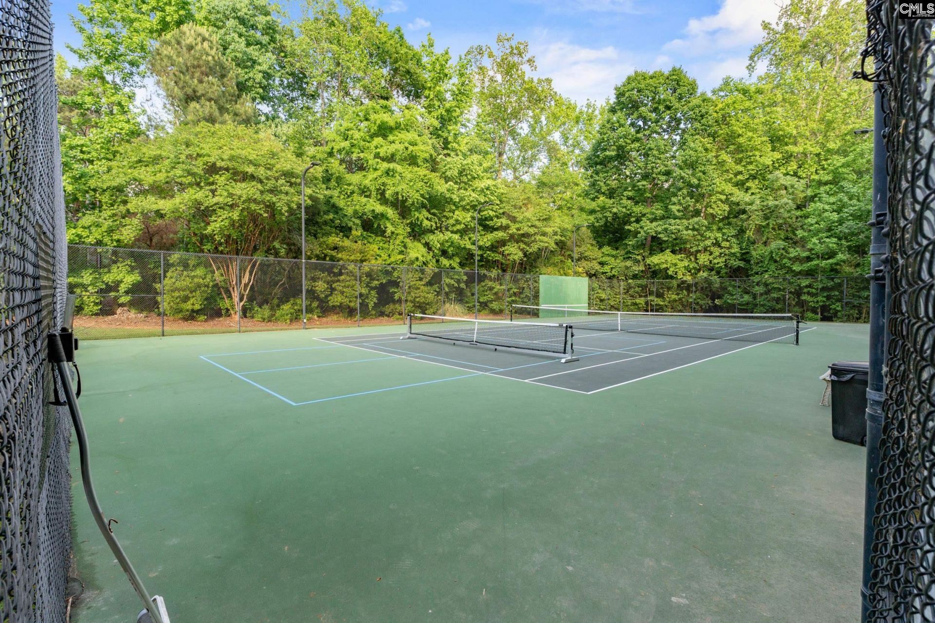 923 Seabrook Court  Photo 59