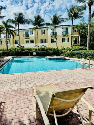 556 NW 39th Cir, Boca Raton, FL 33431 Photo