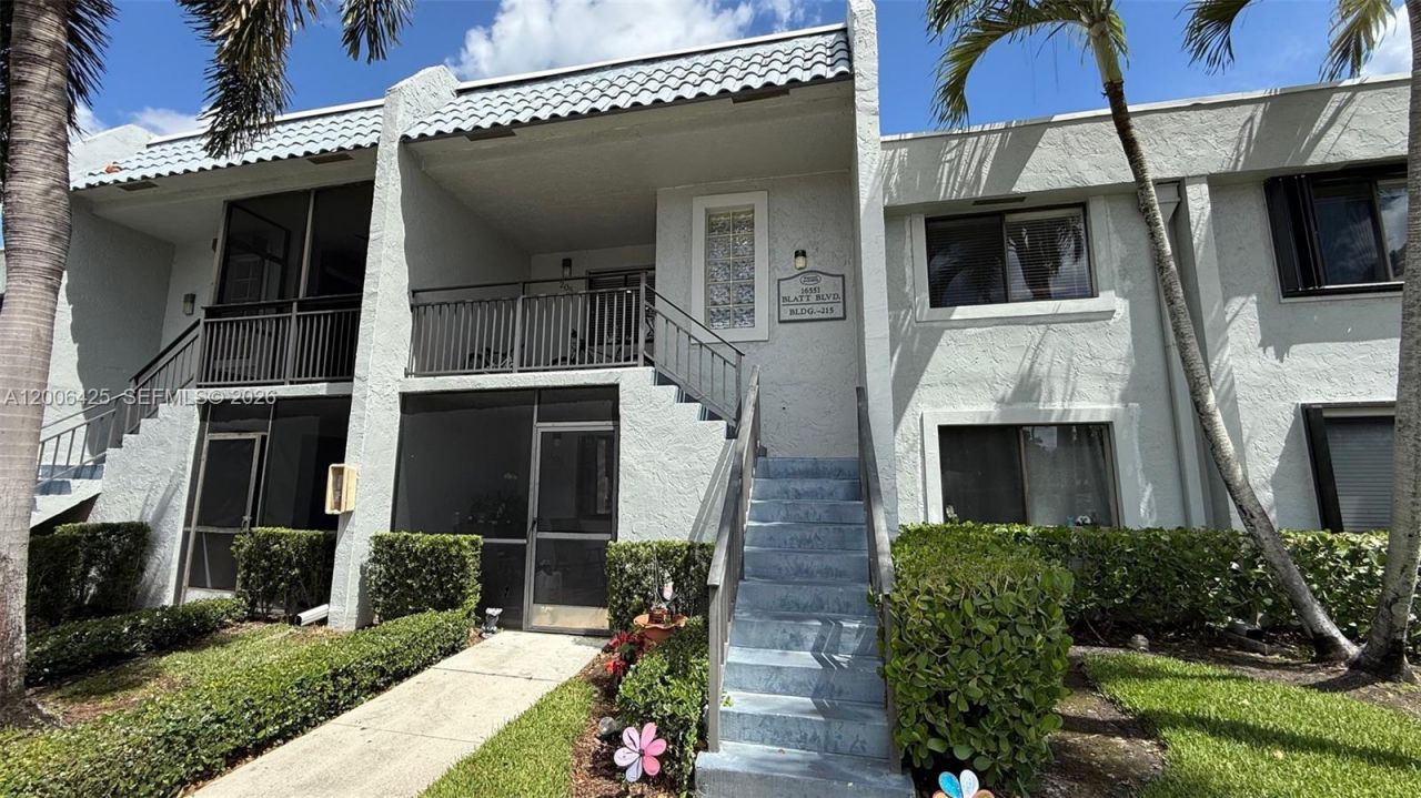 16551 Blatt Blvd, Unit 205, Weston, FL 33326 Photo
