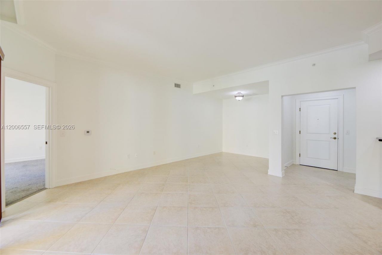 16101 Emerald Estates Dr, Unit 250, Weston, FL 33331 Photo