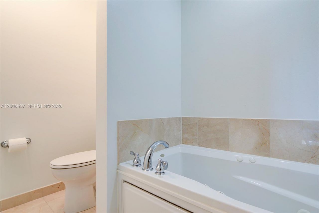 16101 Emerald Estates Dr, Unit 250, Weston, FL 33331 Photo