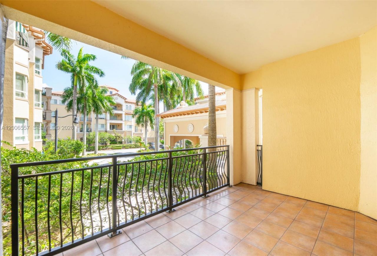 16101 Emerald Estates Dr, Unit 250, Weston, FL 33331 Photo