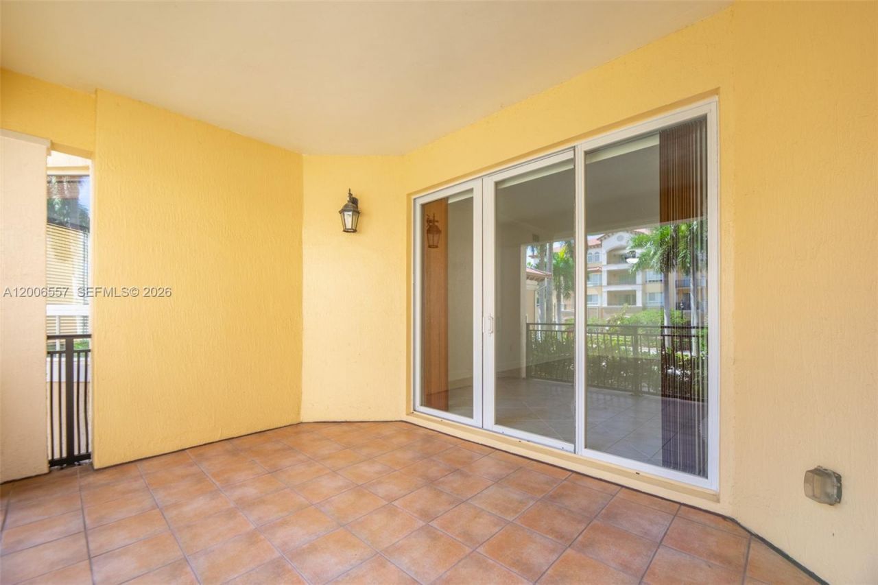 16101 Emerald Estates Dr, Unit 250, Weston, FL 33331 Photo
