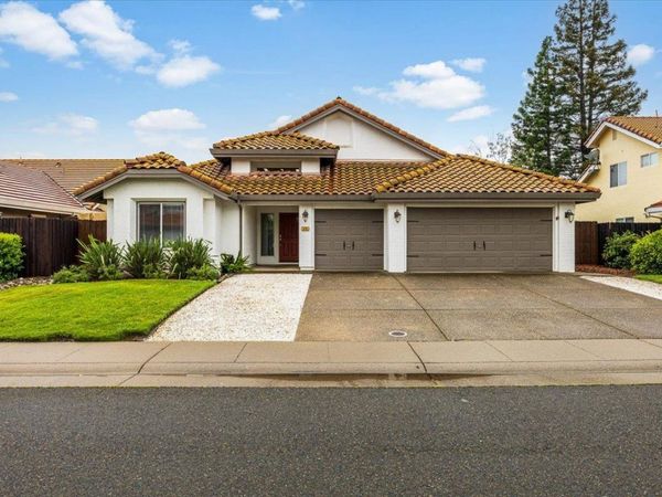 114 Kerwin Way, Folsom, CA 95630