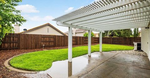 114 Kerwin Way, Folsom, CA 95630 Photo