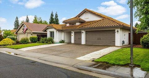 114 Kerwin Way, Folsom, CA 95630 Photo