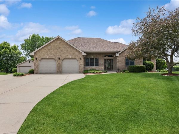 18854 S Palomino Court, Shorewood, IL 60404