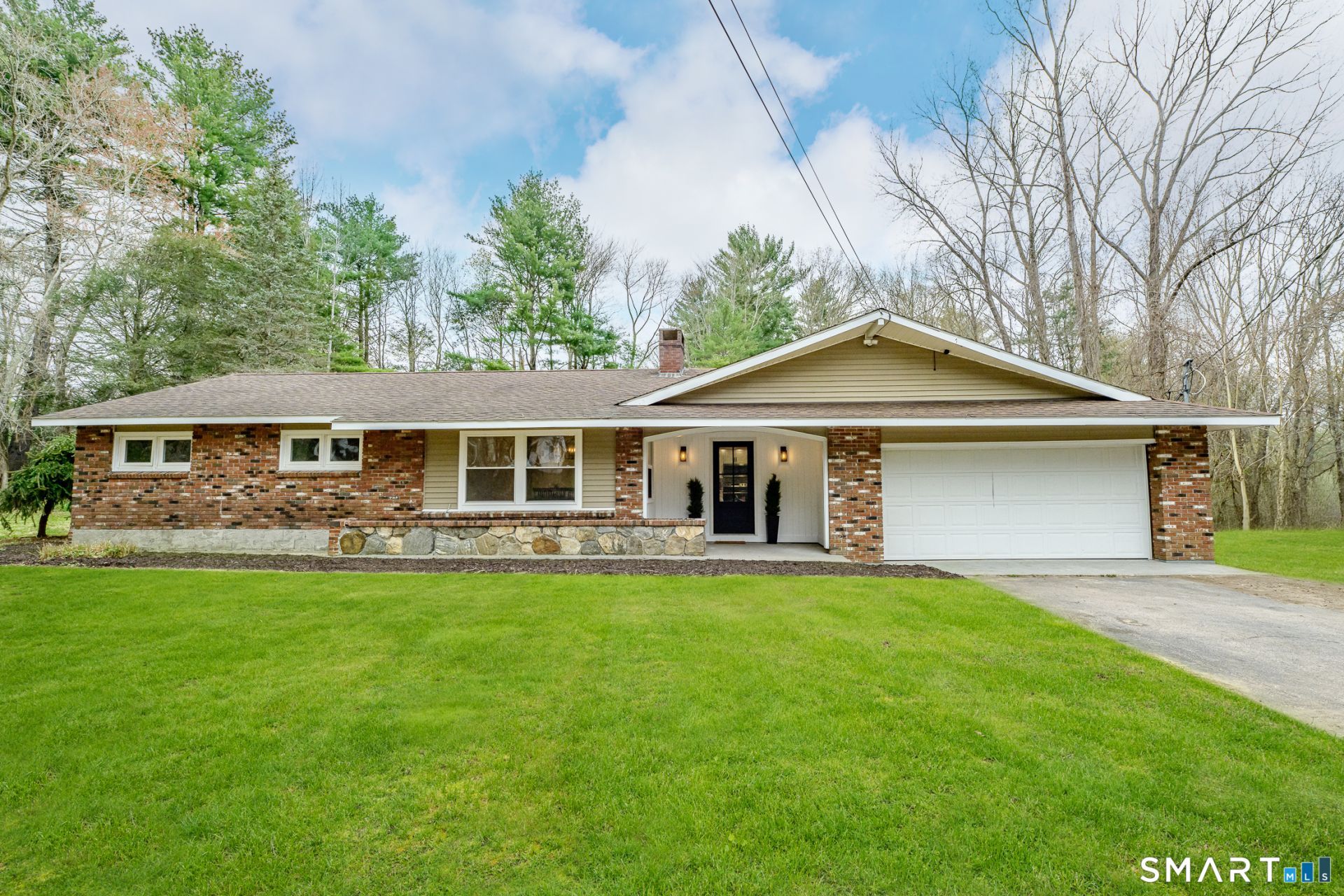 173 Bennett Pond, Canterbury, CT 06331 Main Photo