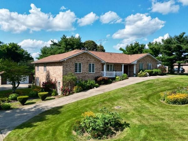 25414 St. Rt. 335, Waverly, OH 45690