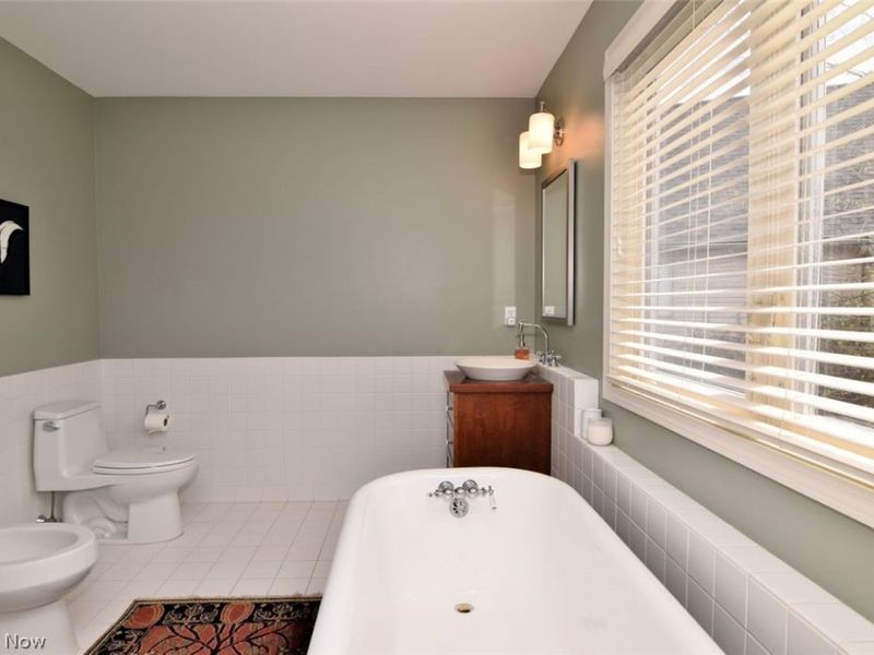 766 Carriage Trail , Northfield, OH 44067 Photo 20