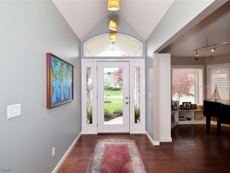 766 Carriage Trail , Northfield, OH 44067 Photo 4