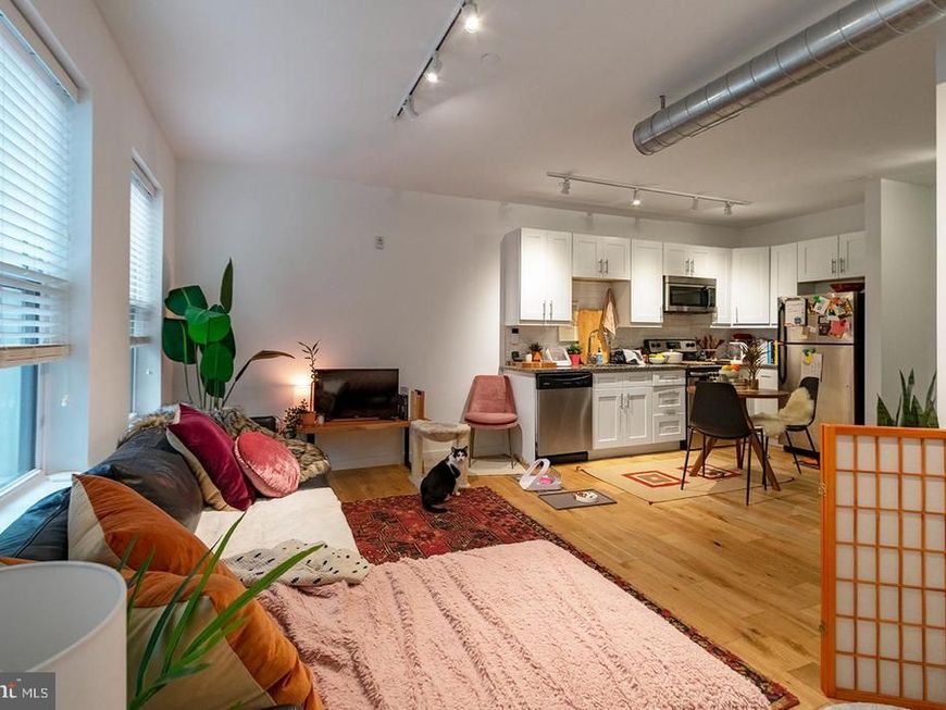 224 Church Street, Unit 303, Philadelphia, PA 19106 Main Photo