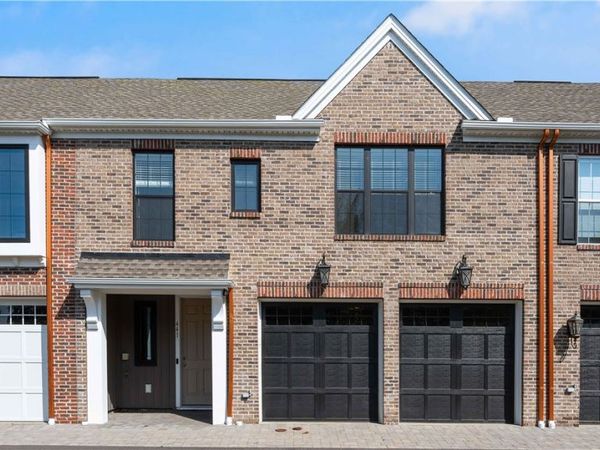 441 Roebling Ct, Cranberry Twp, PA 16066