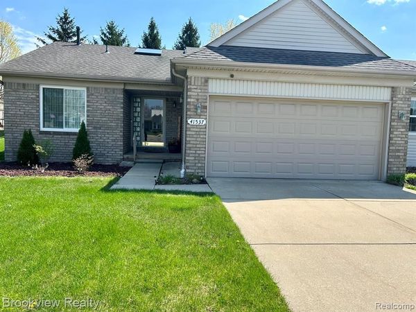 41537 Greenspire Drive, Clinton Twp, MI 48038