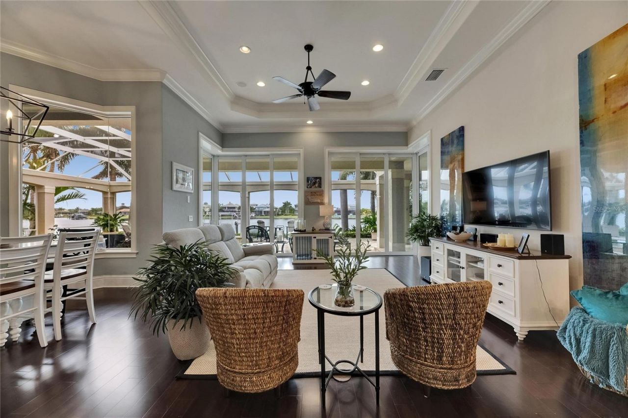 624 Balibay Road, Apollo Beach, FL 33572 Photo