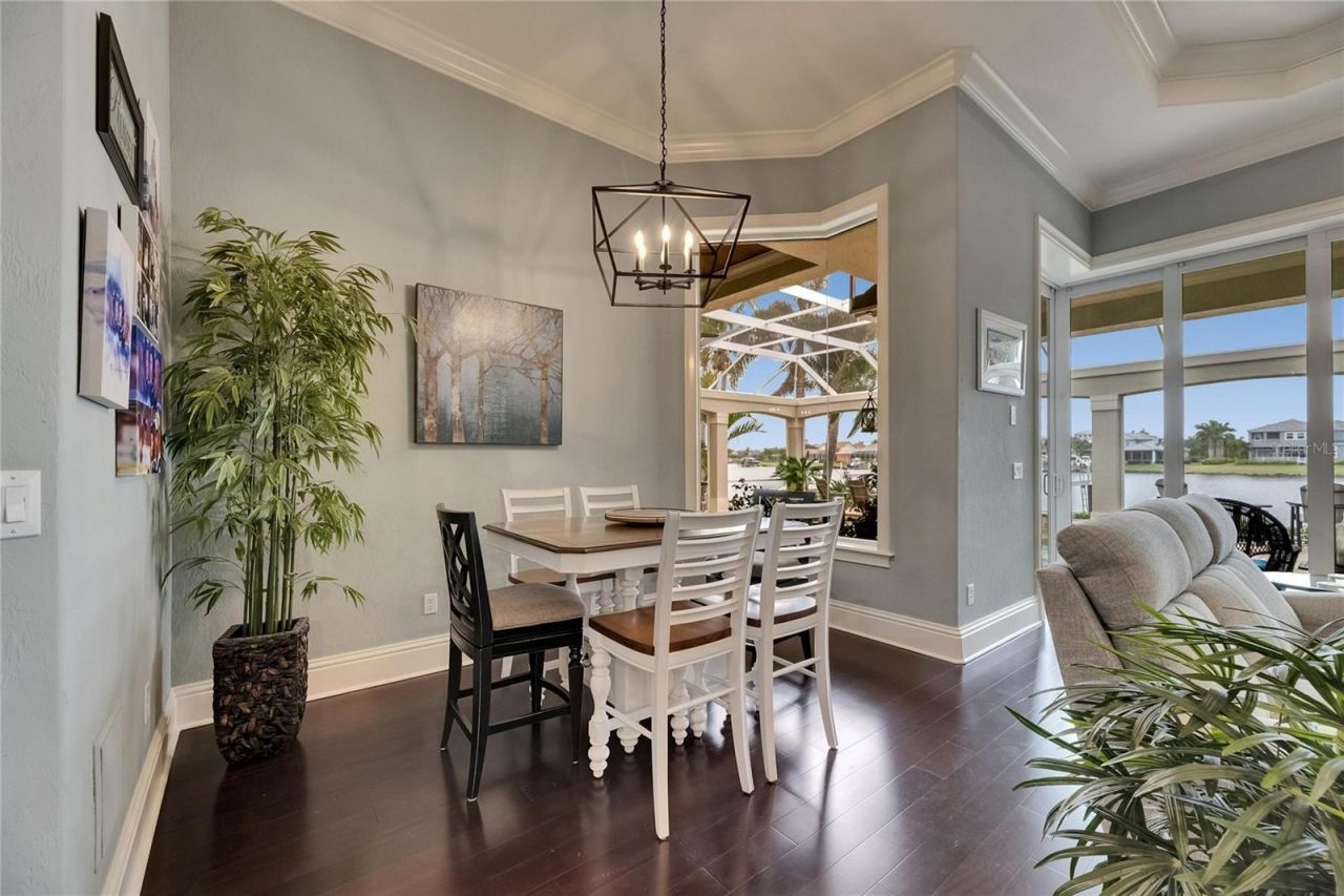 624 Balibay Road, Apollo Beach, FL 33572 Photo