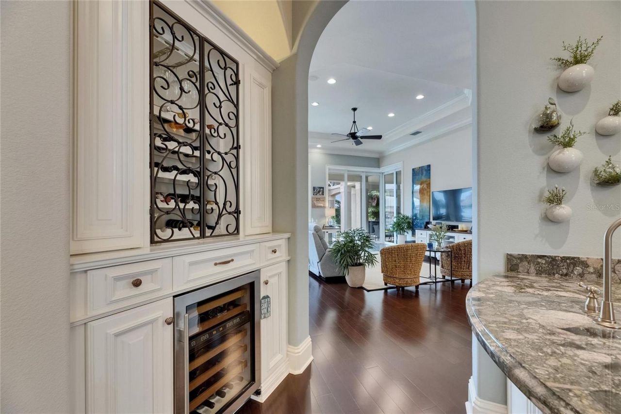 624 Balibay Road, Apollo Beach, FL 33572 Photo