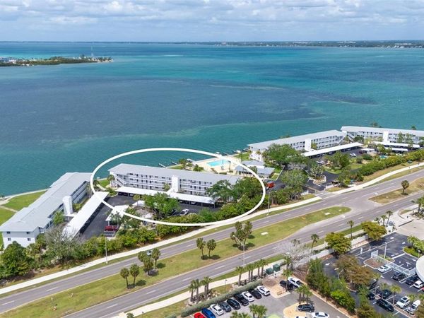 771 JOHN RINGLING BOULEVARD , Unit 5, SARASOTA, FL 34236