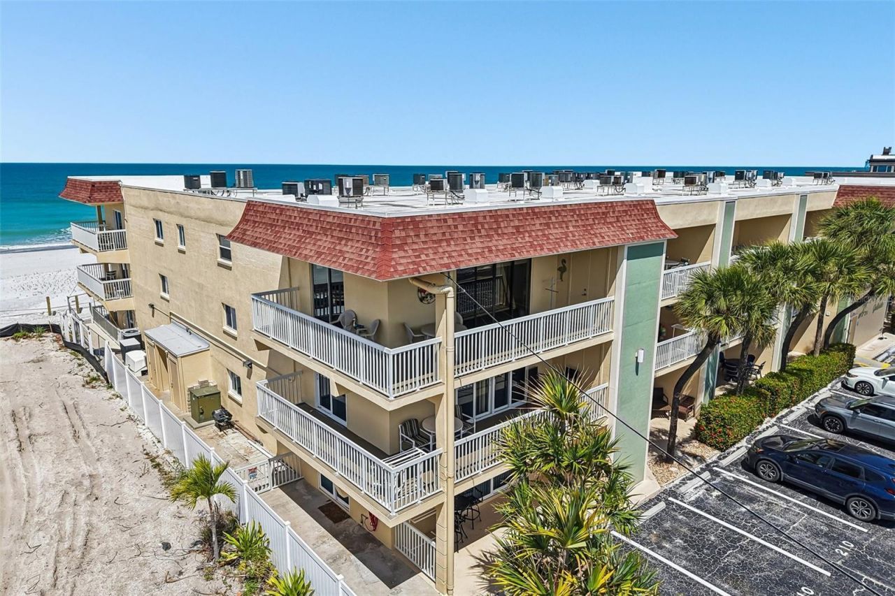 50 Gulf Boulevard, Unit 301, Indian Rocks Beach, FL 33785 Photo