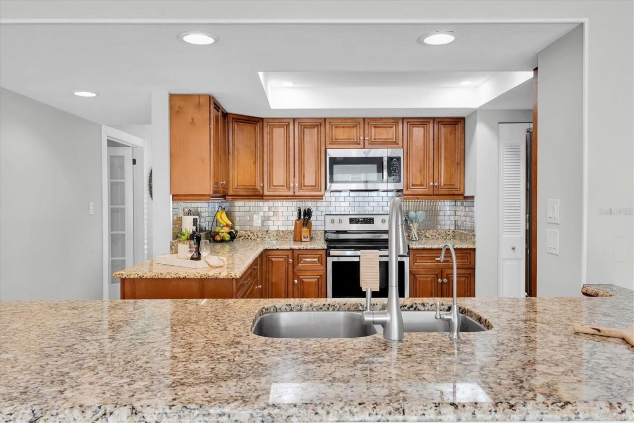 14254 84th Terrace, Seminole, FL 33776 Photo