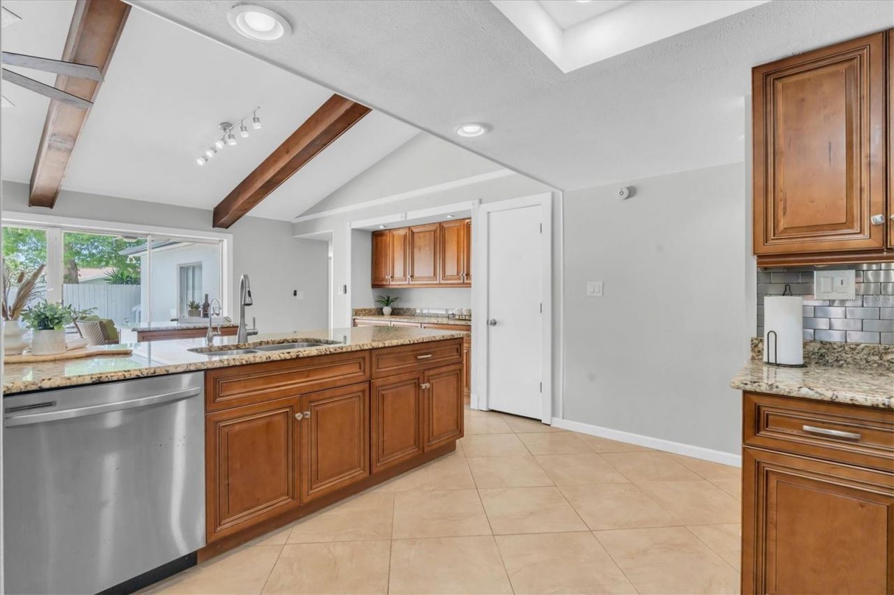 14254 84th Terrace, Seminole, FL 33776 Photo