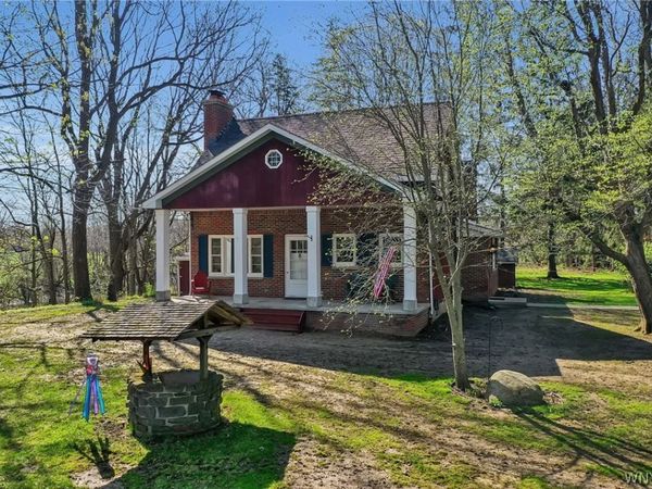 6994 Tonawanda Creek Road, Lockport, NY 14094