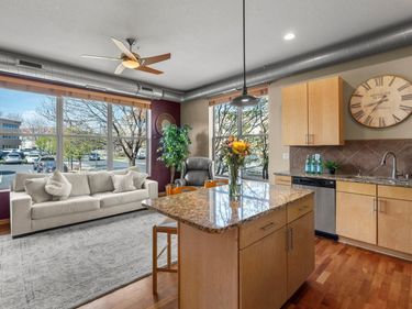 3640 Wooddale Avenue S, Unit 121, Saint Louis Park, MN 55416