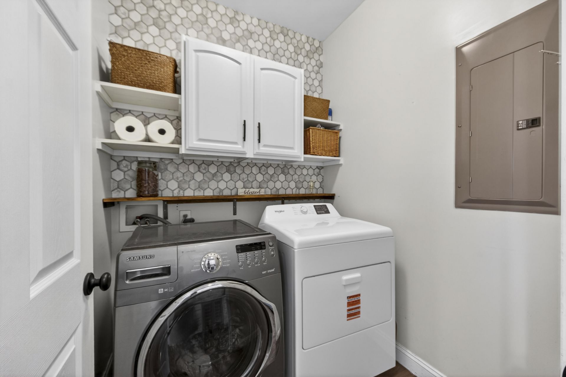 1439 Roustabout Way Photo 10