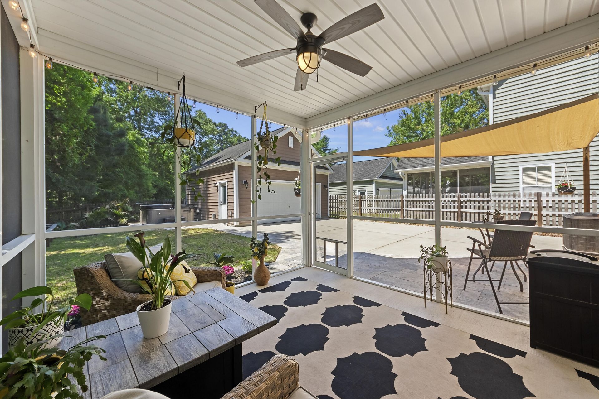 1439 Roustabout Way Photo 25