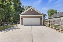 1439 Roustabout Way photo 4