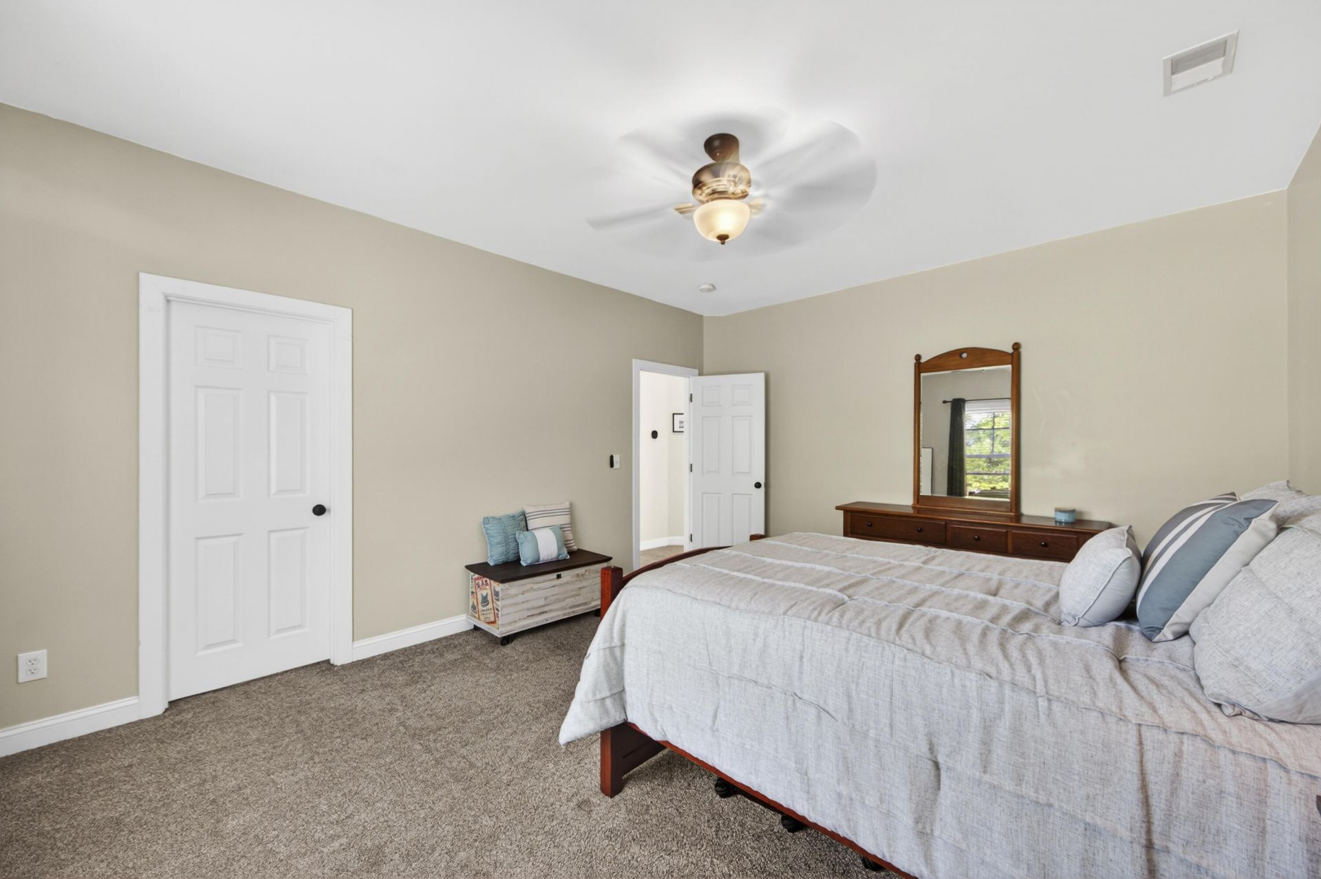 1439 Roustabout Way Photo 46