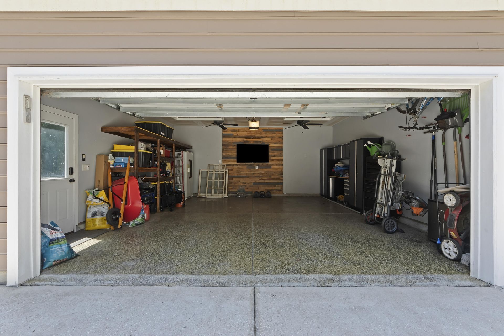 1439 Roustabout Way Photo 49